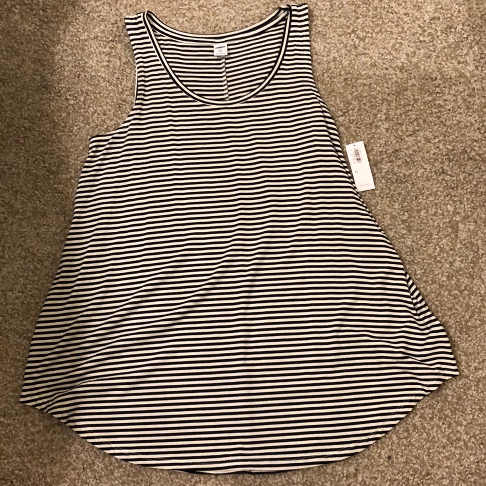 Old Navy Luxe black and white striped shirt